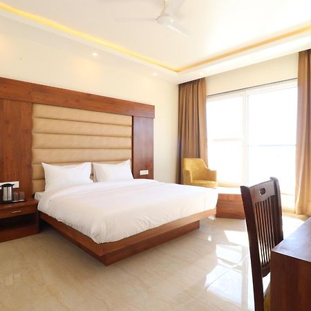 Hotel Mussoorie Heights Дехрадун Экстерьер фото